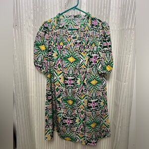 No name brand dress new no tags SZ (XL) very colorful. Pull Over Dress